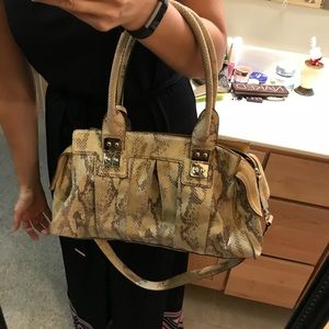 Gorgeous leather purse!